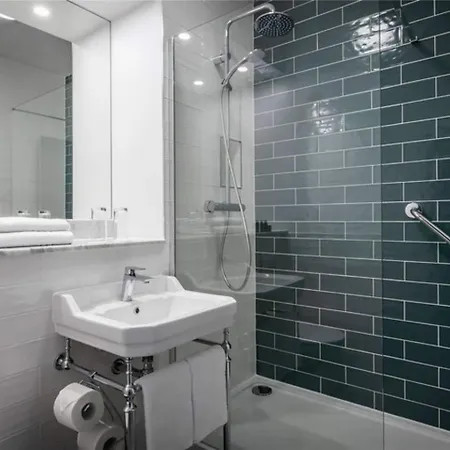 Shoreline Hotel, An Ascend Collection 호텔